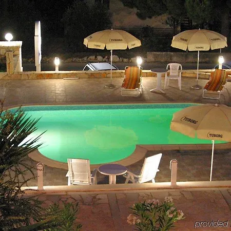 Katarina オクルグ・ゴルニ