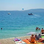 Vagabundo - Newly Renovated, 100m From Beach, Pool & Breakfast Szálloda 4*