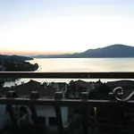 Vagabundo - Newly Renovated, 100m From Beach, Pool & Breakfast Szálloda