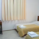 Szálloda Vagabundo - Newly Renovated, 100m From Beach, Pool & Breakfast 4*
