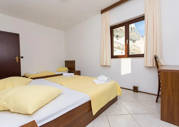 Vagabundo - Newly Renovated, 100m From Beach, Pool & Breakfast 4*