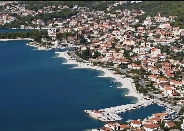 Vagabundo - Newly Renovated, 100m From Beach, Pool & Breakfast 4*